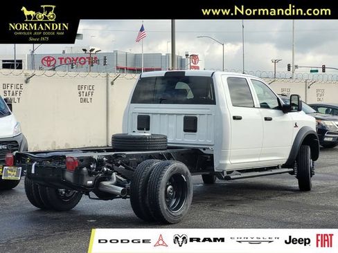 New 2026 RAM 5500 Tradesman AWD/4WD image 4
