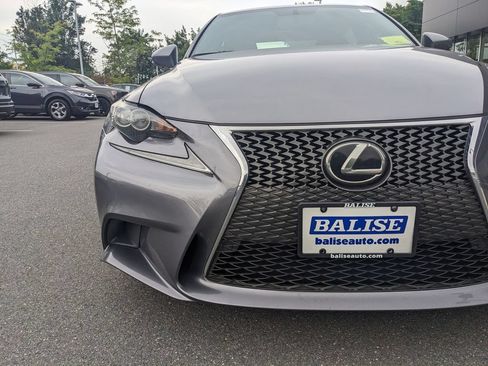 Used 2016 Lexus IS 300 AWD w/ F Sport Package image 4