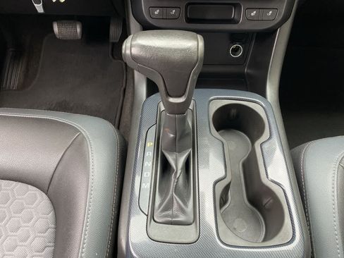 Used 2015 Chevrolet Colorado Z71 AWD/4WD image 26