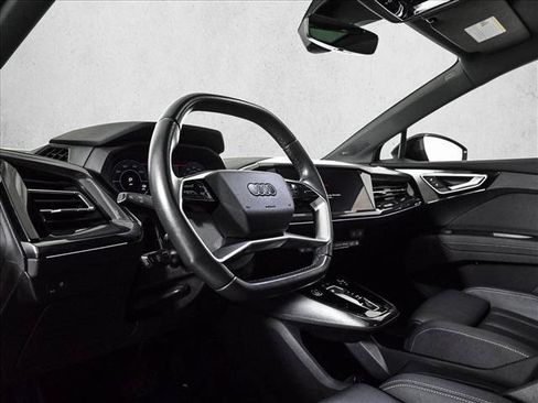 Certified 2023 Audi Q4 e-tron Premium Plus w/ Premium Plus AWD/4WD image 10