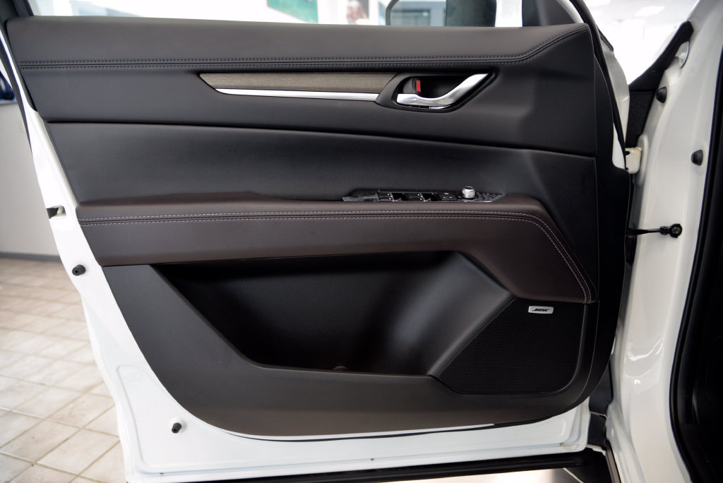 Certified 2025 MAZDA CX-5 Signature AWD/4WD image 14