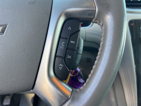 Used 2014 Chevrolet Traverse LT image 15