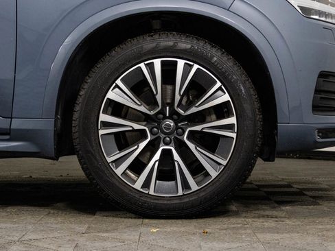 Used 2021 Volvo XC90 T6 Momentum w/ Protection Package image 45