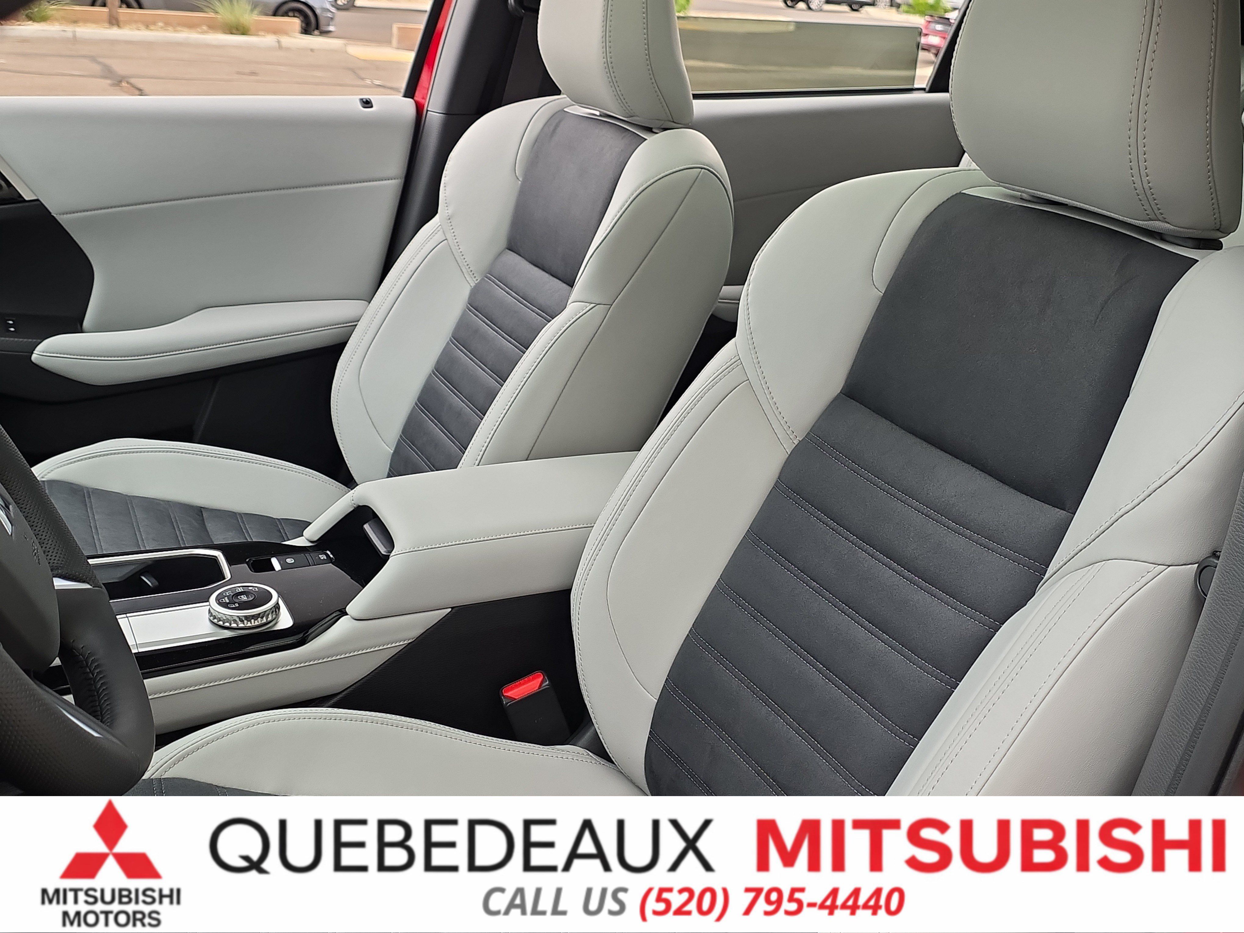 New 2026 Mitsubishi Outlander SE FWD image 13