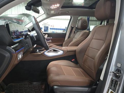 Certified 2026 Mercedes-Benz GLS 450 4MATIC image 3