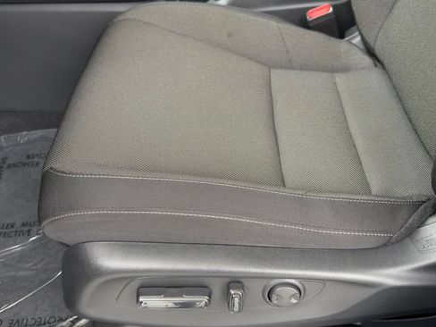 Certified 2024 Honda CR-V EX image 5