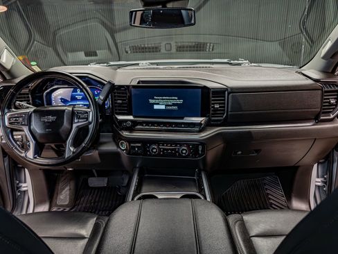 Used 2024 Chevrolet Silverado 2500 LTZ w/ LTZ Plus Package image 15