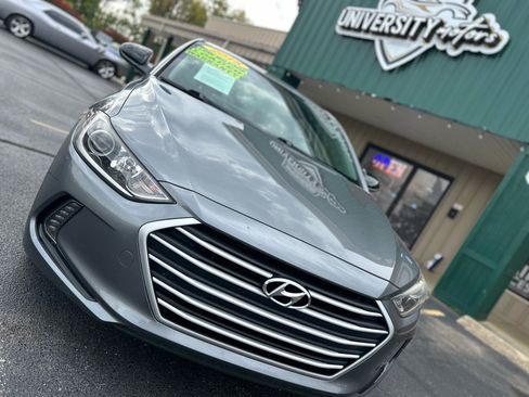 Used 2018 Hyundai Elantra Value Edition w/ Cargo Package image 9