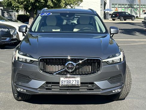 Certified 2021 Volvo XC60 T5 Momentum w/ Premium Package image 2