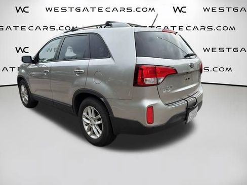 Used 2015 Kia Sorento LX FWD image 7