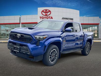 Used 2025 Toyota Tacoma TRD Sport w/ TRD Sport Premium Package