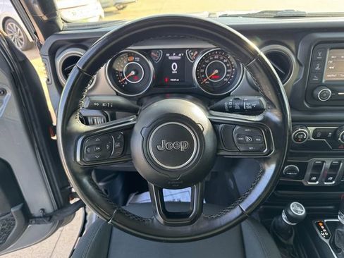 Used 2020 Jeep Wrangler Sport image 11