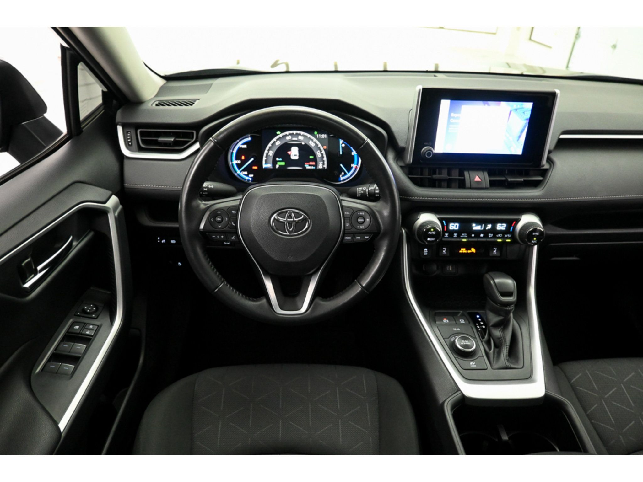 Used 2023 Toyota RAV4 XLE w/ Convenience Package AWD/4WD image 28