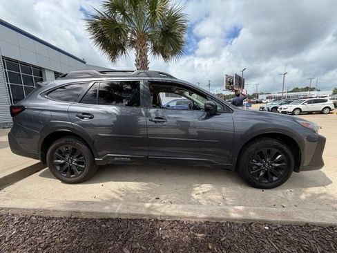 Used 2025 Subaru Outback Onyx Edition XT AWD/4WD image 21