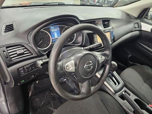 Used 2019 Nissan Sentra S FWD image 7