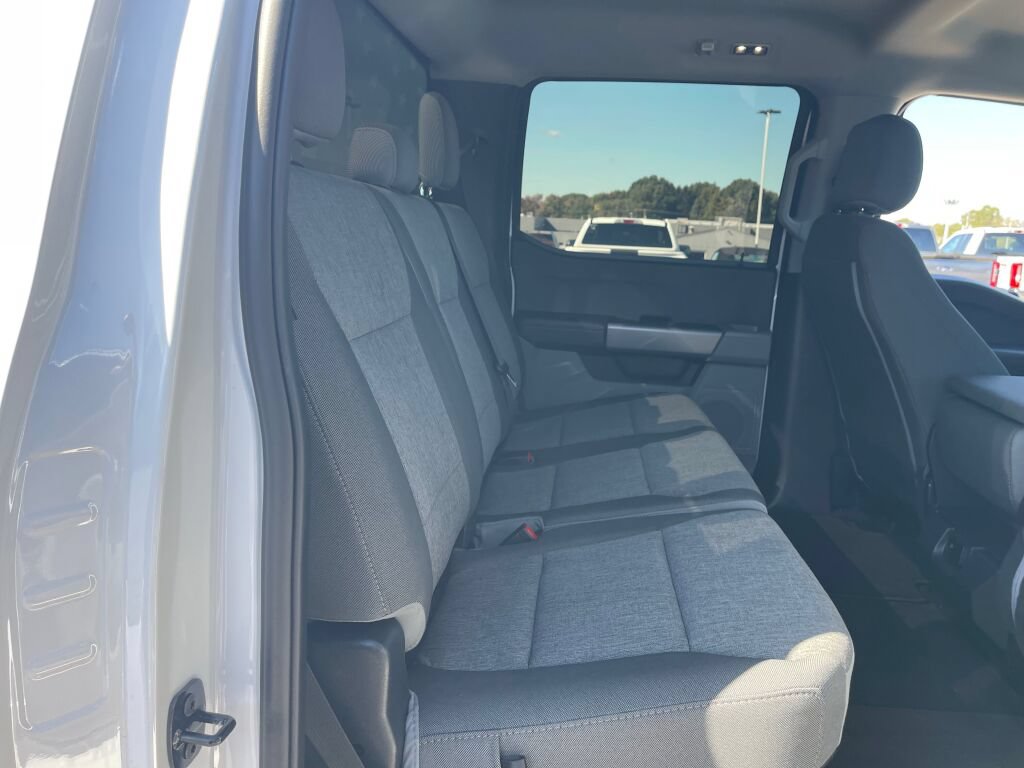 Used 2024 Ford F250 XL w/ STX Appearance Package AWD/4WD image 25