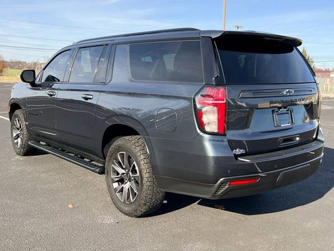 Used 2021 Chevrolet Suburban Z71 image 13