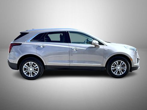 Certified 2023 Cadillac XT5 Premium Luxury w/ Technology Package AWD/4WD image 4