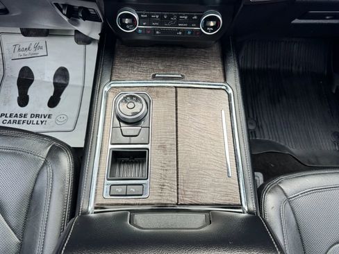 Used 2019 Ford Expedition Max Limited w/ Texas Edition Package RWD image 44