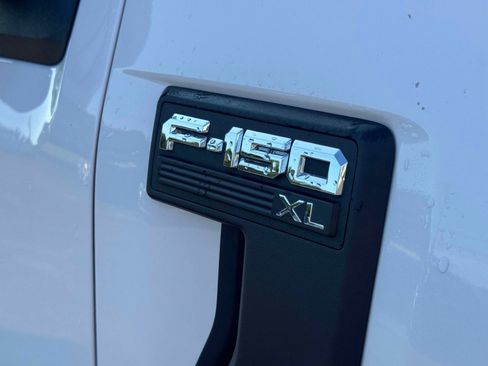 Used 2023 Ford F150 XL w/ XL Chrome Appearance Package AWD/4WD image 8