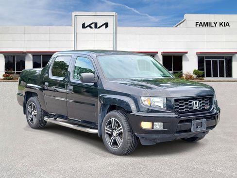 Used 2014 Honda Ridgeline Sport image 1