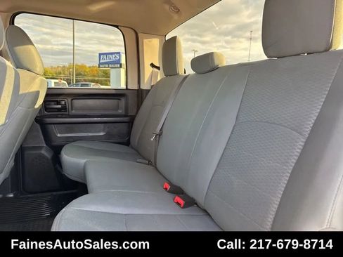 Used 2016 RAM 2500 Tradesman w/ Chrome Appearance Group image 48