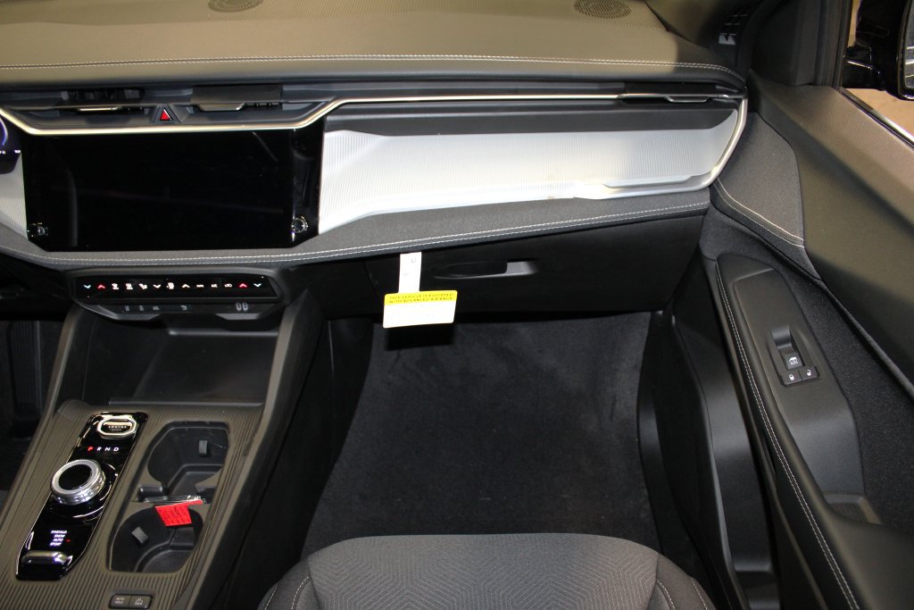New 2026 Jeep Cherokee Laredo AWD/4WD image 29