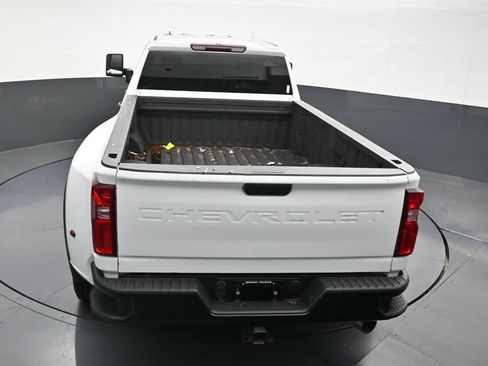 Used 2025 Chevrolet Silverado 3500 W/T AWD/4WD image 19