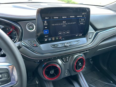 Used 2023 Chevrolet Blazer RS w/ Driver Confidence II Package FWD image 16