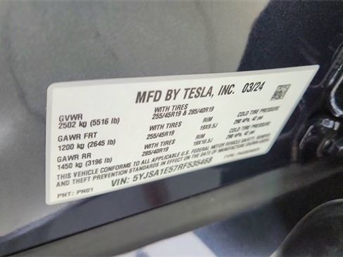 Used 2024 Tesla Model S Base image 61