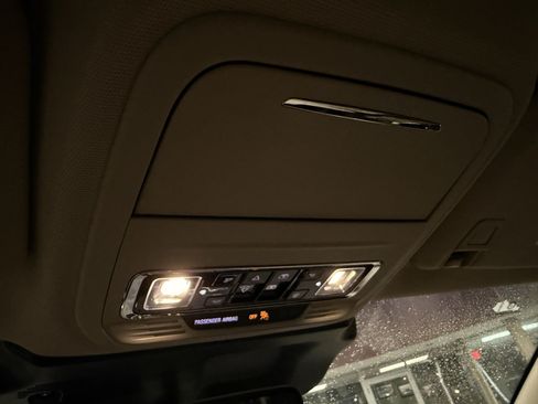 Used 2025 Lincoln Corsair AWD w/ Equipment Group 101A image 48