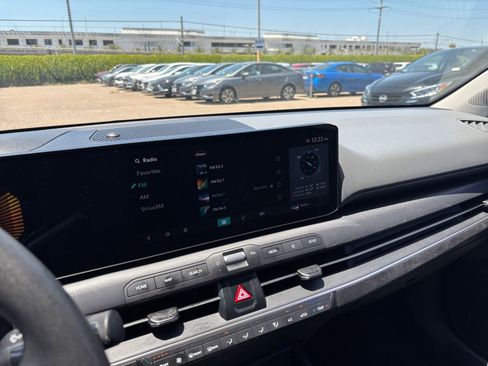 Used 2025 Kia K4 FWD image 20