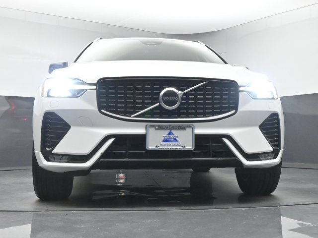 Used 2024 Volvo XC60 B5 Core w/ Climate Package AWD/4WD image 35