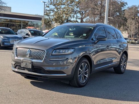 Used 2023 Lincoln Nautilus AWD w/ Premium Package image 7