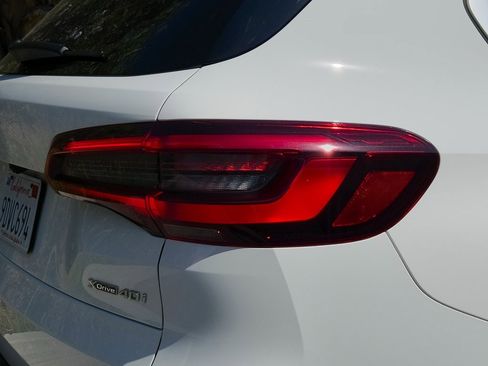 Used 2023 BMW X5 xDrive40i w/ Parking Assistance Package image 7