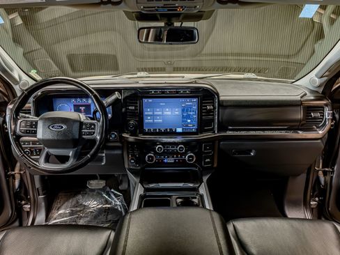 Used 2023 Ford F350 Lariat w/ Lariat Ultimate Package AWD/4WD image 15