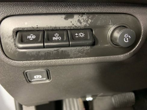 Used 2024 GMC Terrain AT4 w/ Infotainment Package II image 31