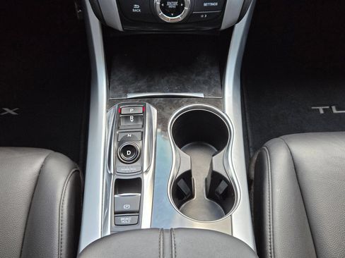 Used 2020 Acura TLX V6 FWD image 19