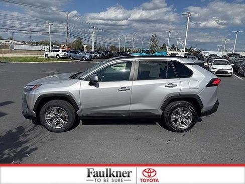 Certified 2025 Toyota RAV4 XLE image 4