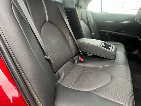 Used 2021 Toyota Camry XSE image 17