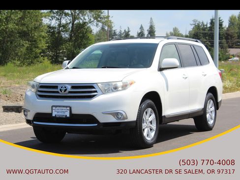 Used 2011 Toyota Highlander 2WD w/ Tech Pkg image 9