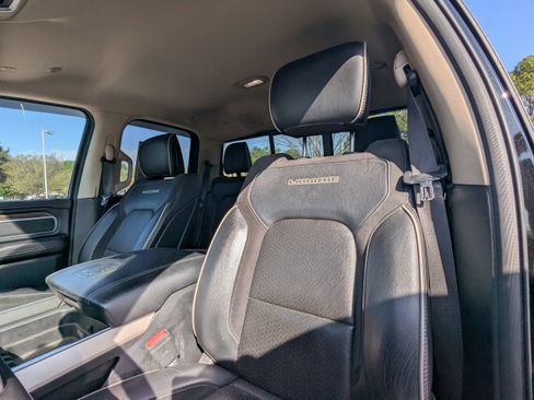 Used 2020 RAM 1500 Laramie image 10