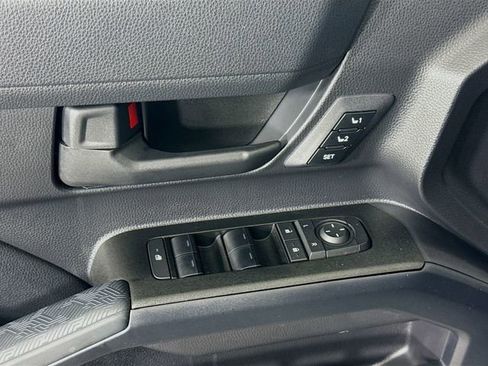 Certified 2025 Toyota 4Runner TRD Off-Road Premium AWD/4WD image 19