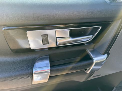 Used 2016 Land Rover LR4 HSE image 14