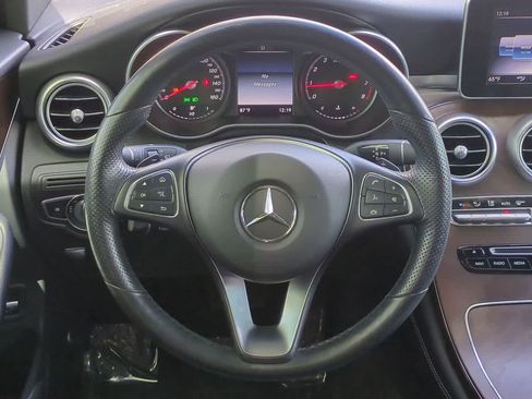 Used 2018 Mercedes-Benz GLC 300 GLC 300 image 23