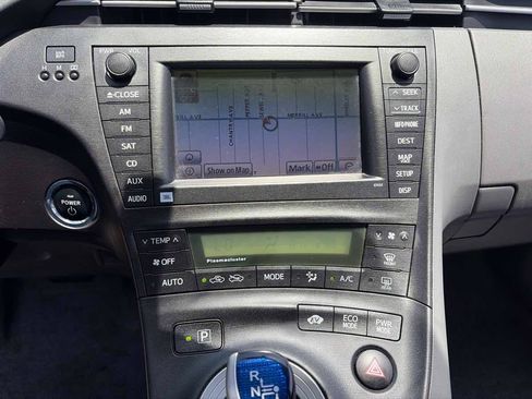 Used 2011 Toyota Prius Four w/ Solar Roof Pkg FWD image 37