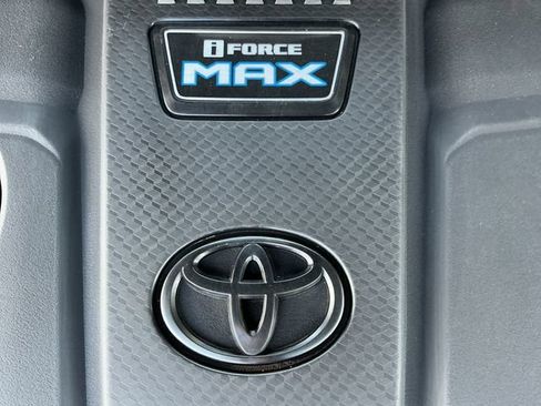 Certified 2024 Toyota Sequoia Platinum AWD/4WD image 25