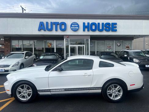 Used 2011 Ford Mustang Coupe w/ 101A Rapid Spec Order Code image 8
