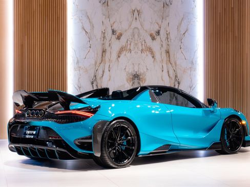 Used 2022 McLaren 765LT RWD image 5