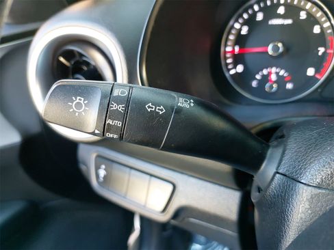 Used 2023 Kia Forte LXS image 20